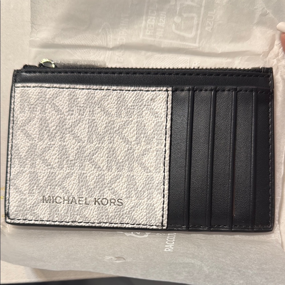 Michael Kors Black and White Card Case